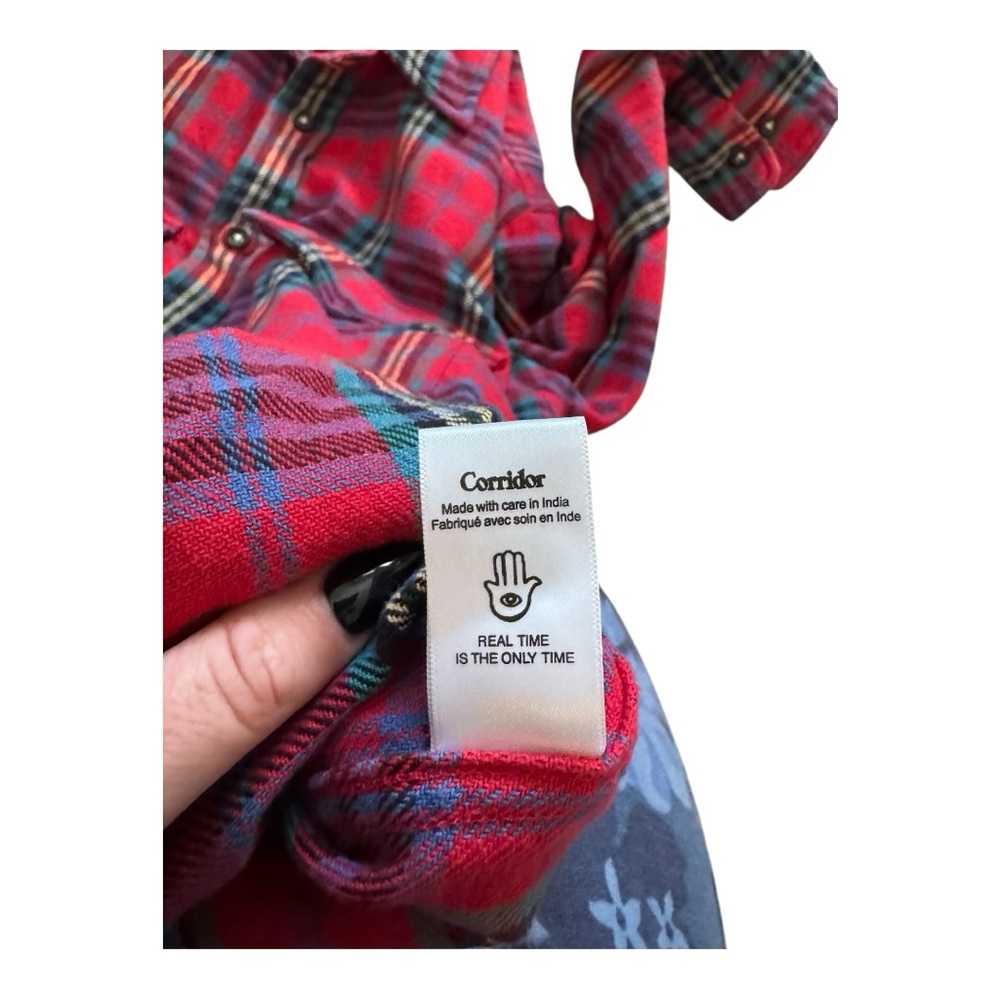 Corridor New York Men’s Red Plaid 100% Cotton Size L Long Sleeve Flannel Shirt - Picture 7 of 11